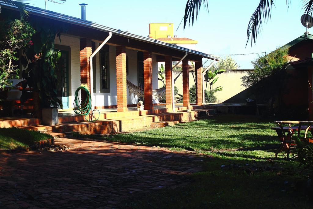 Chacara Ando Bed And Breakfast Águas de Santa Barbara Eksteriør billede