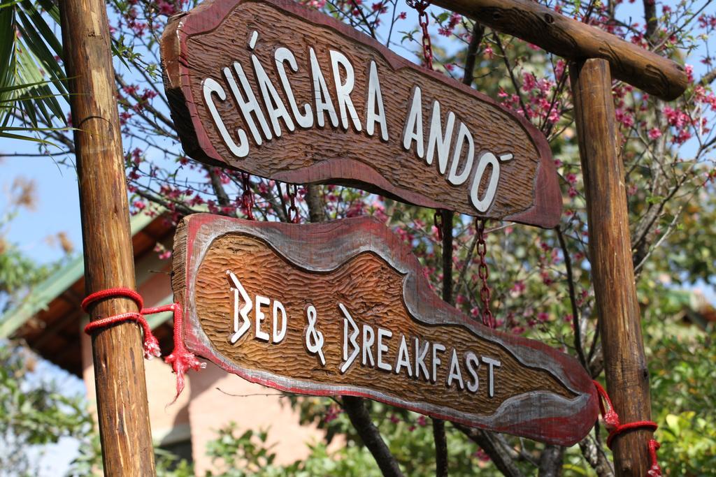 Chacara Ando Bed And Breakfast Águas de Santa Barbara Eksteriør billede