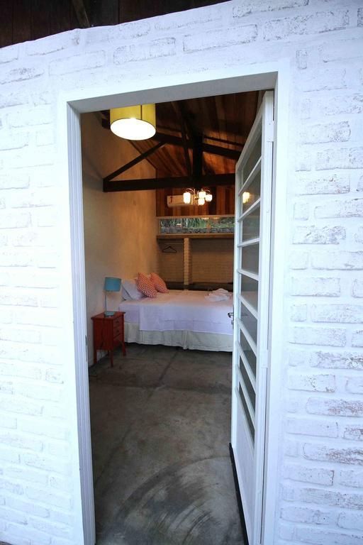 Chacara Ando Bed And Breakfast Águas de Santa Barbara Eksteriør billede